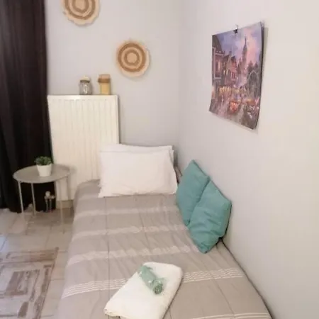 ήσυχο σπίτι δίπλα στη θάλασσα Apartment *